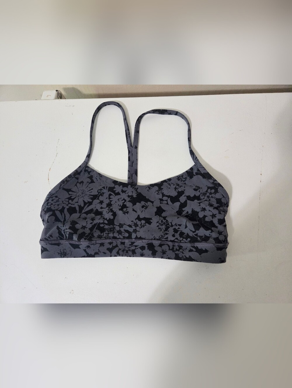 Lululemon Flow Y Bra *Nulu Size 8